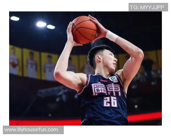 周琦生涯首次三双领衔首钢击败广东，开启CBA新篇章