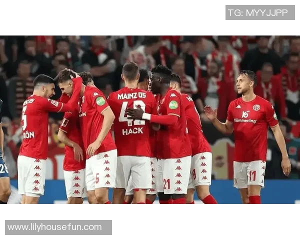 科隆险胜法兰克福，保级形势丝毫未见好转